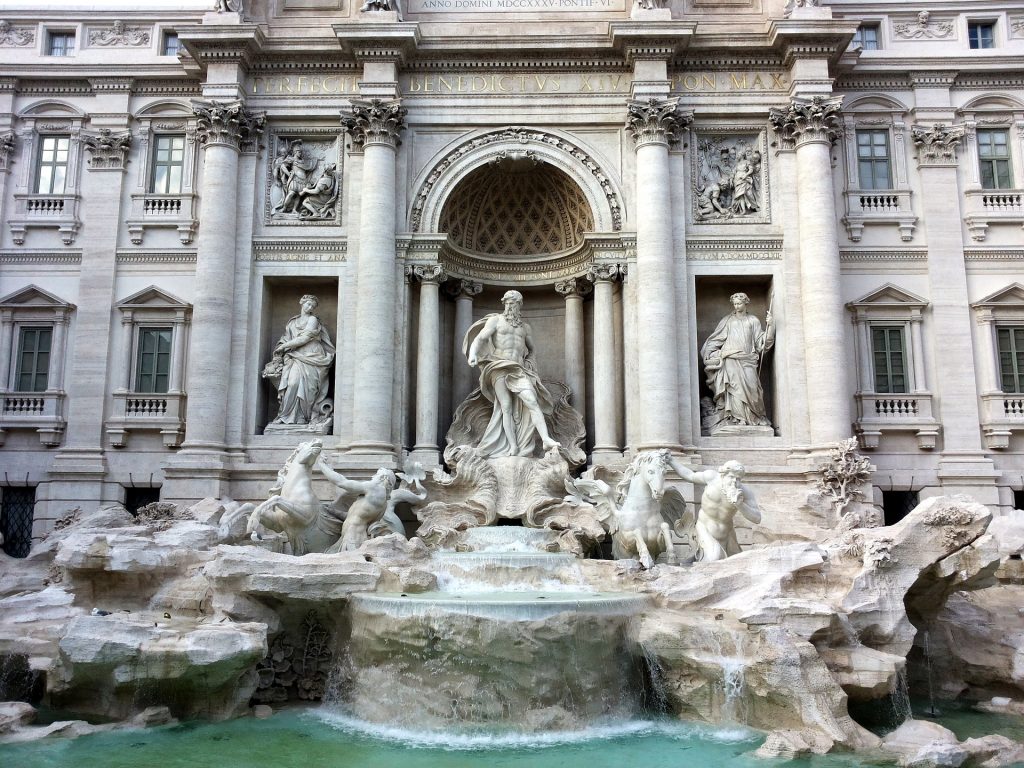 Capital-europea-Roma-Fontana-Di-Trevi